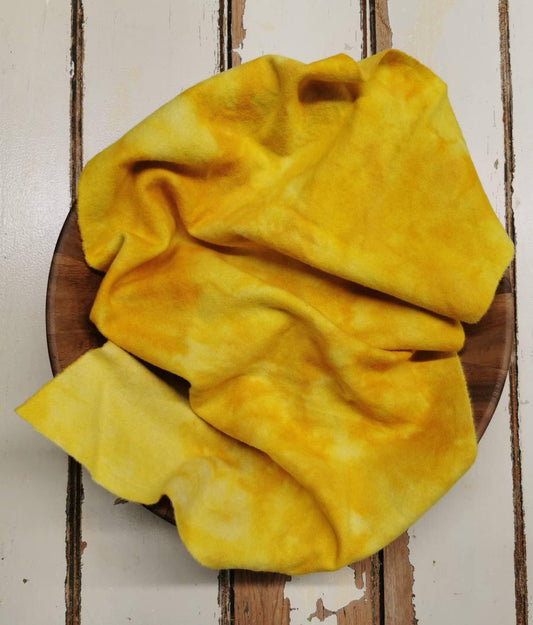 YELLOW SUNFLOWER Hand Dyed Wool - All About Ewe Wool Shop