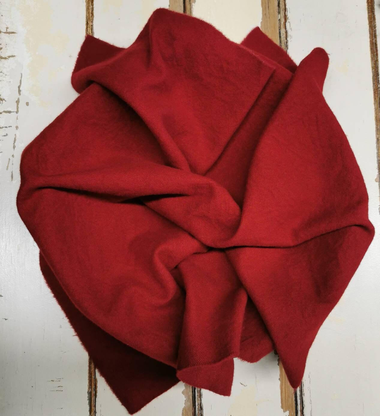CHILI PEPPER Hand Dyed Wool - All About Ewe Wool Shop