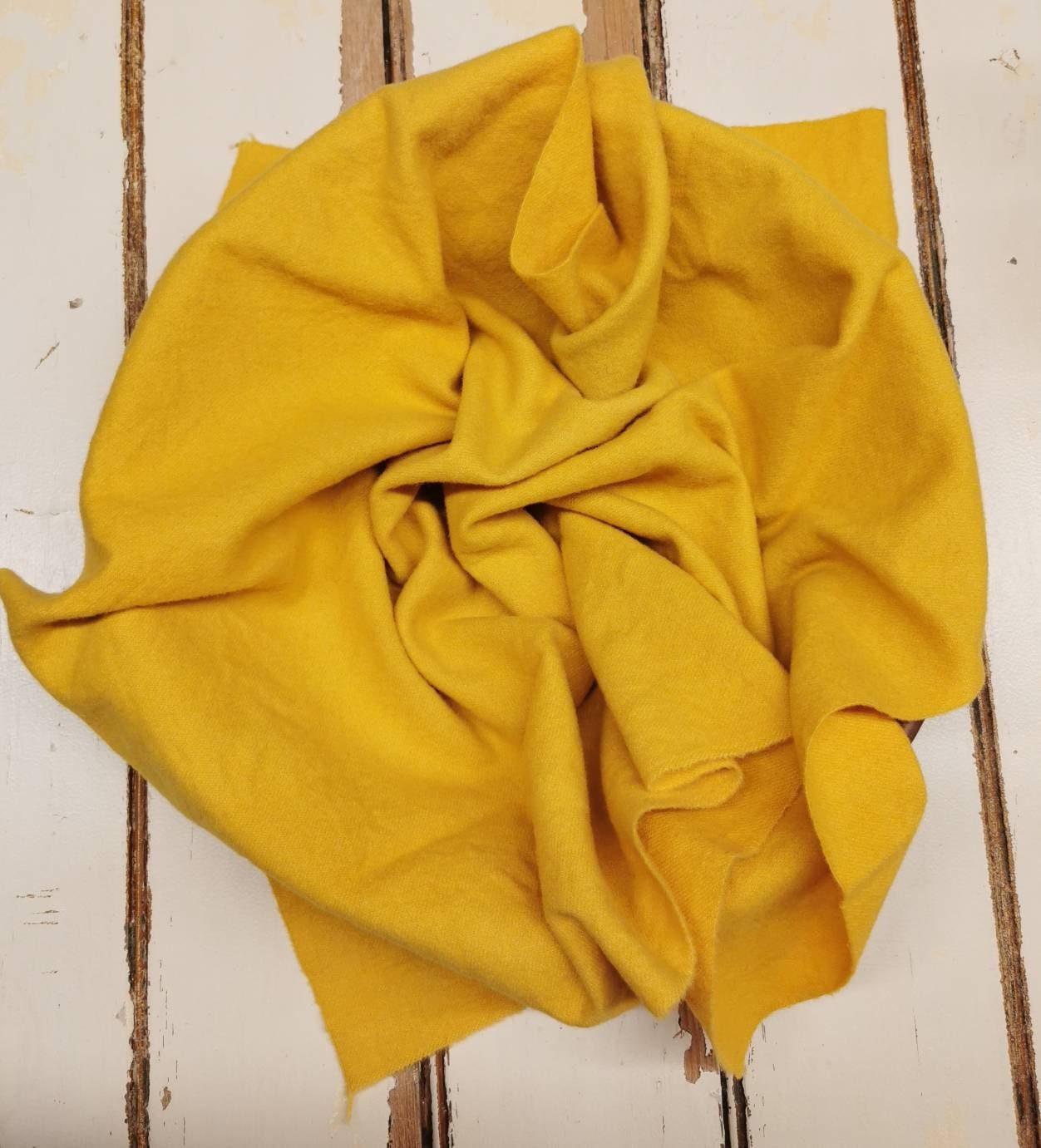 MUSTARD 01 Hand Dyed Wool - All About Ewe Wool Shop