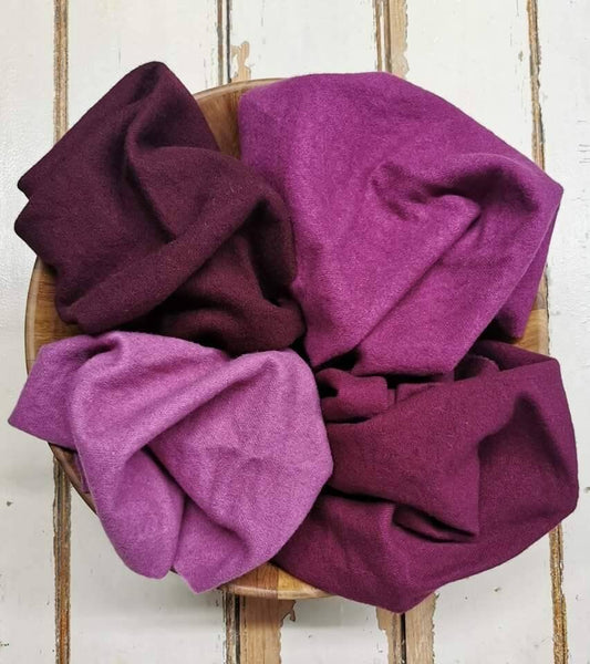 SANGRIA VALUES | Set of 4 hand-dyed wool | Patchwork | Applique | Hooking | Punching