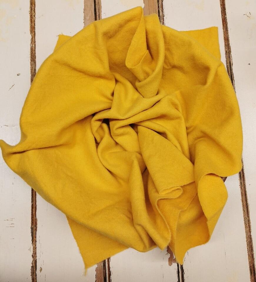 MUSTARD VALUES | Set of 4 hand-dyed wool | Patchwork | Applique | Hooking | Punching