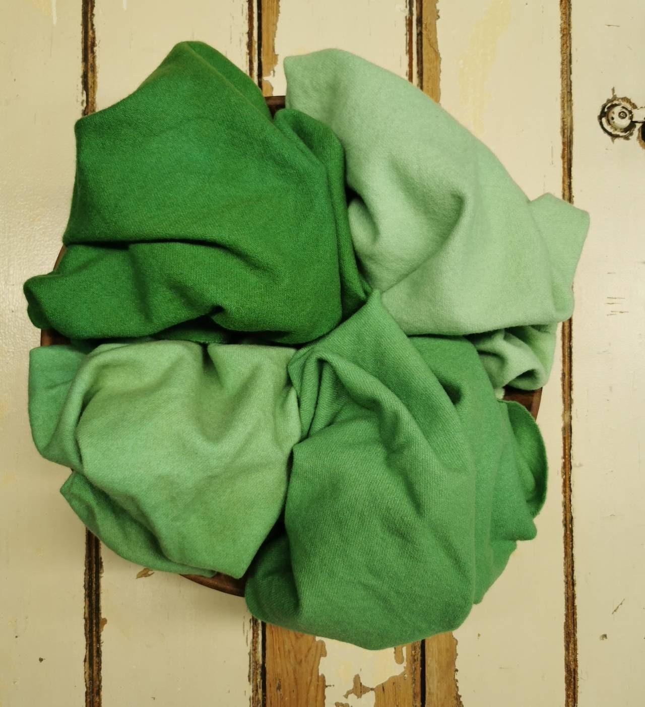 GREEN 01 Hand Dyed Wool - All About Ewe Wool Shop