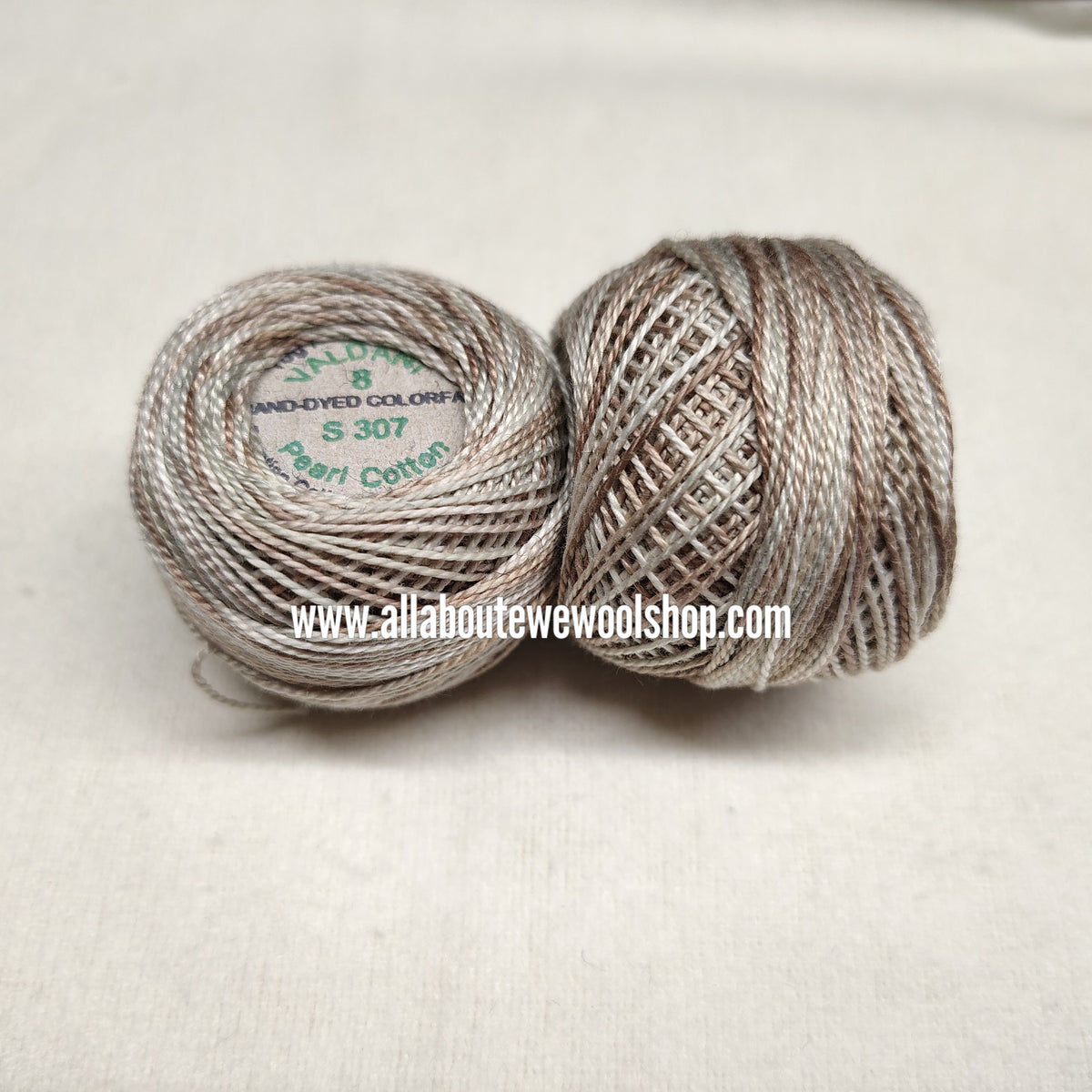 S307 #8 Valdani Perle Cotton Thread
