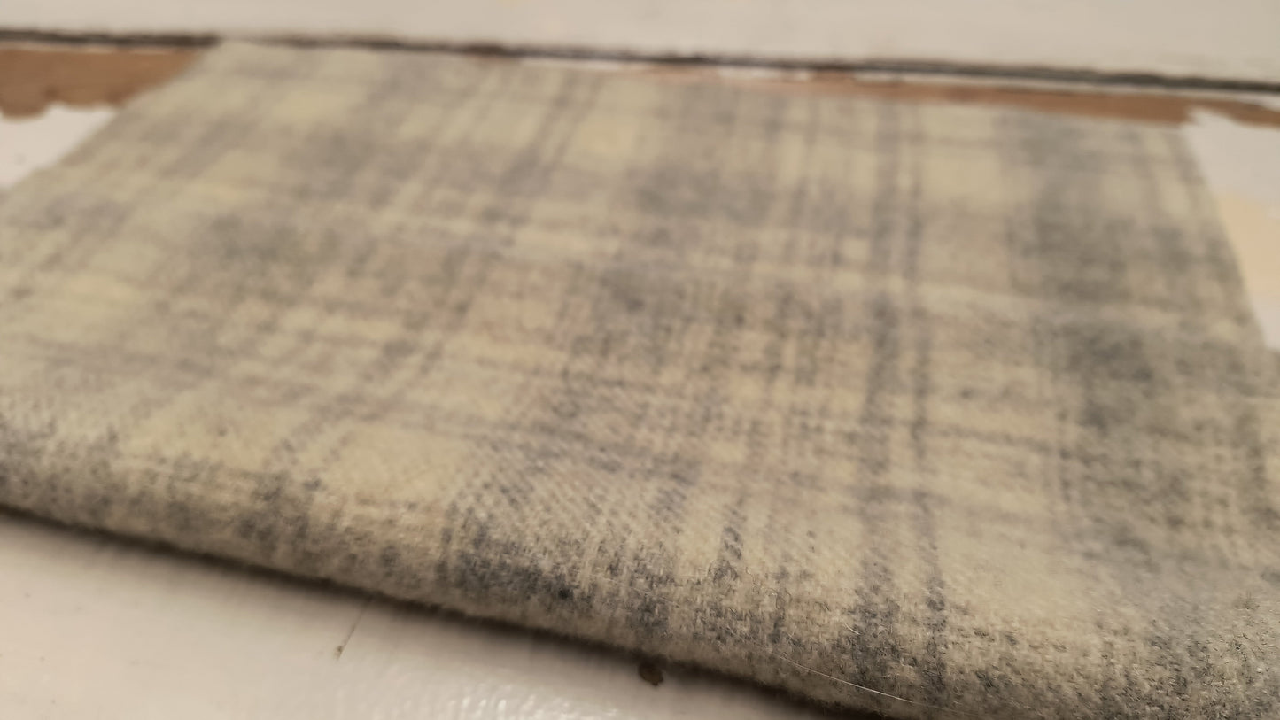STRAW Hand Dyed Plaid Wool (Light) (Wholesale)