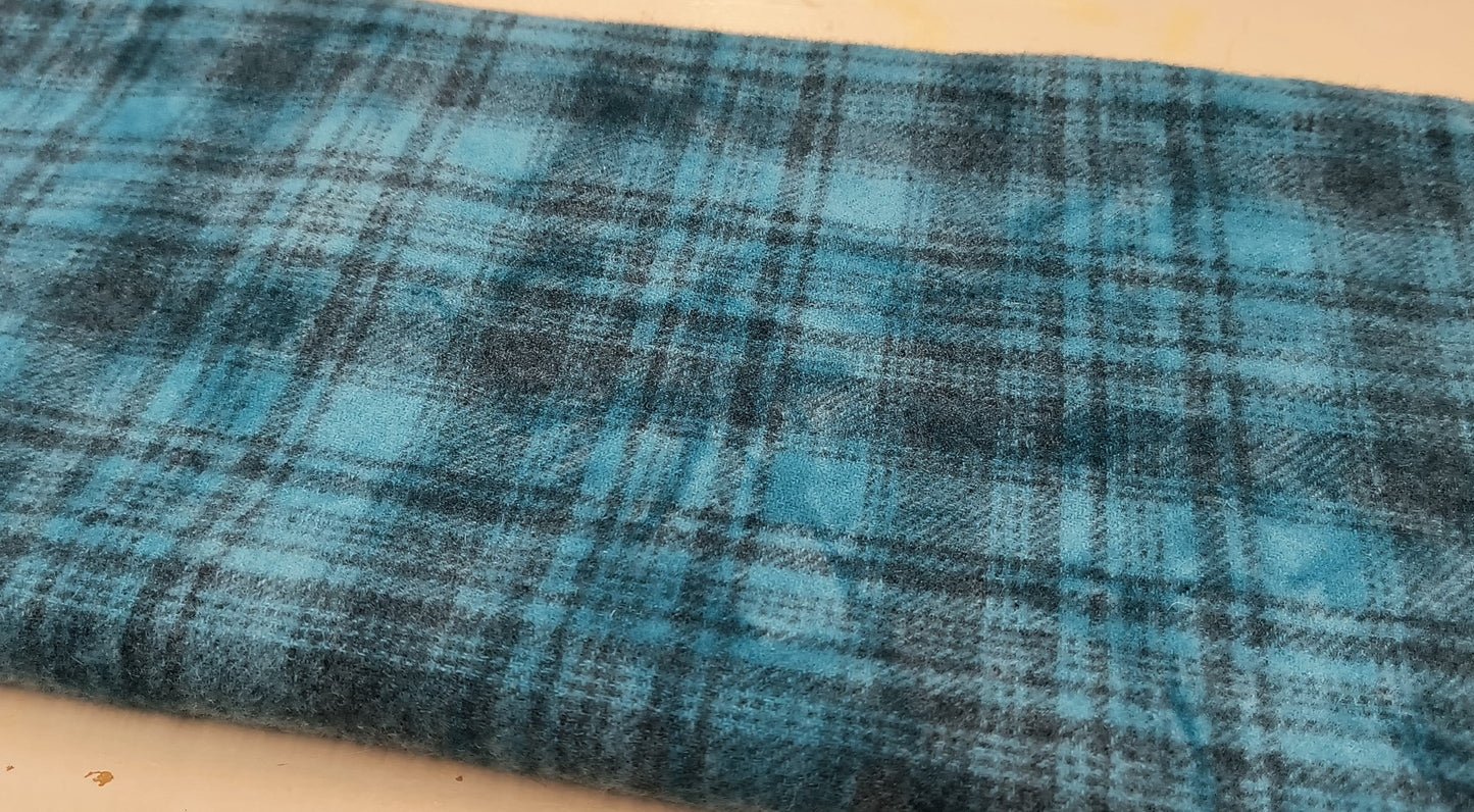 FOREST GREEN Hand Dyed Plaid Wool (Medium) (Wholesale)