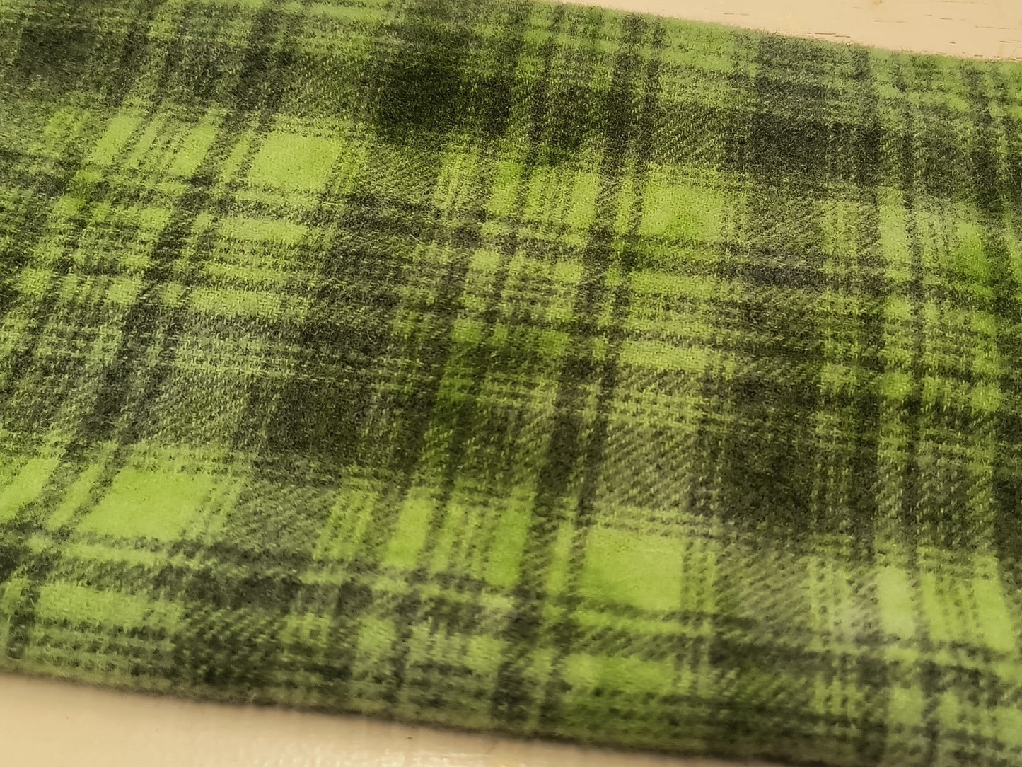 Avocado Hand Dyed Plaid Wool (Medium) (Wholesale)
