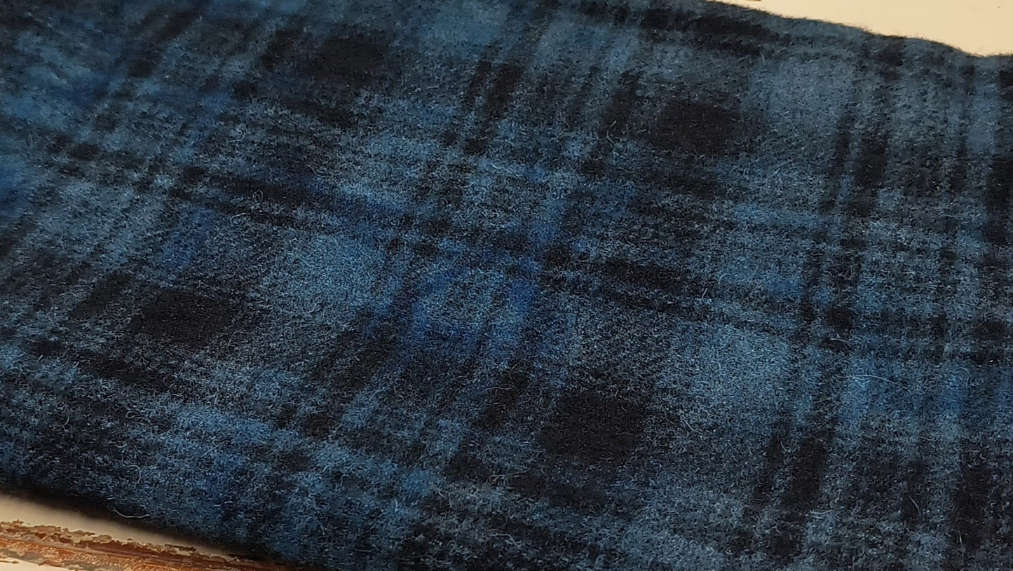 BRIGHT BLUE Hand Dyed Plaid Wool (Dark) (Wholesale)