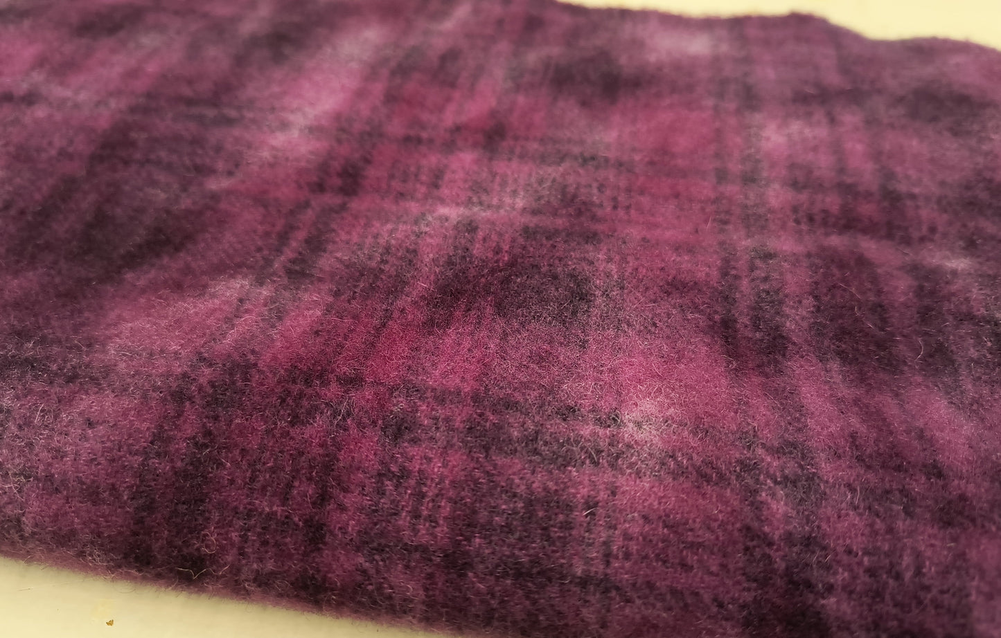 SANGRIA Hand Dyed Plaid Wool (Medium) (Wholesale)