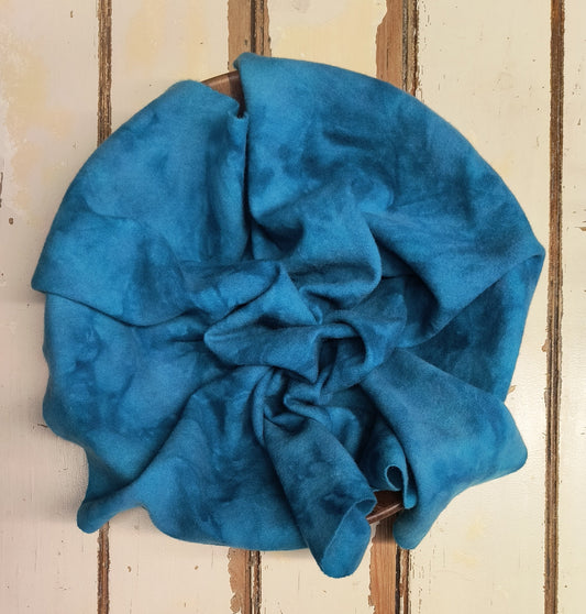 ISLAND BLUE 01 M Hand Dyed Wool