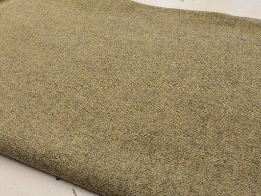 Quarter Yard Wool Off The Bolt | Green 100 - All About Ewe Wool Shop