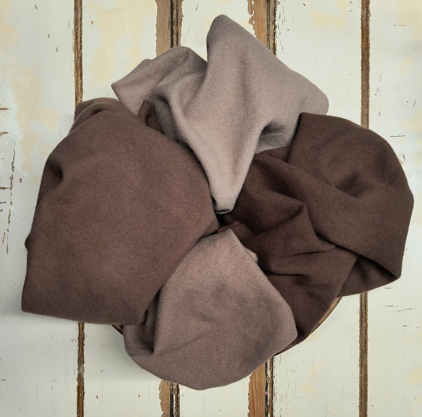 SEAL VALUES | Set of 4 Hand Dyed Wool - All About Ewe Wool Shop