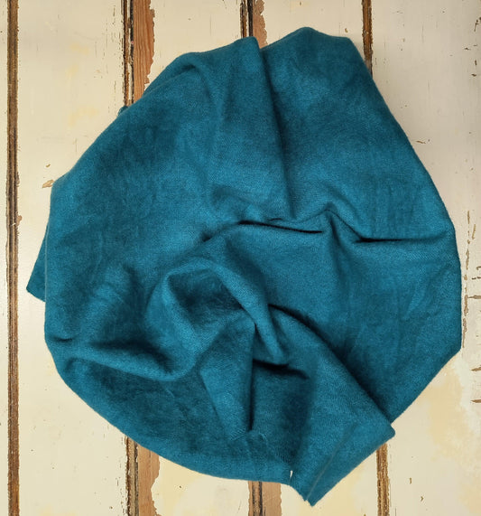 FOREST GREEN Hand Dyed Plaid Wool (Light) - All About Ewe Wool Shop