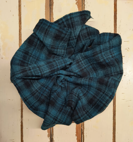 SEABREEZE 01 M Hand Dyed Plaid Wool (Dark)