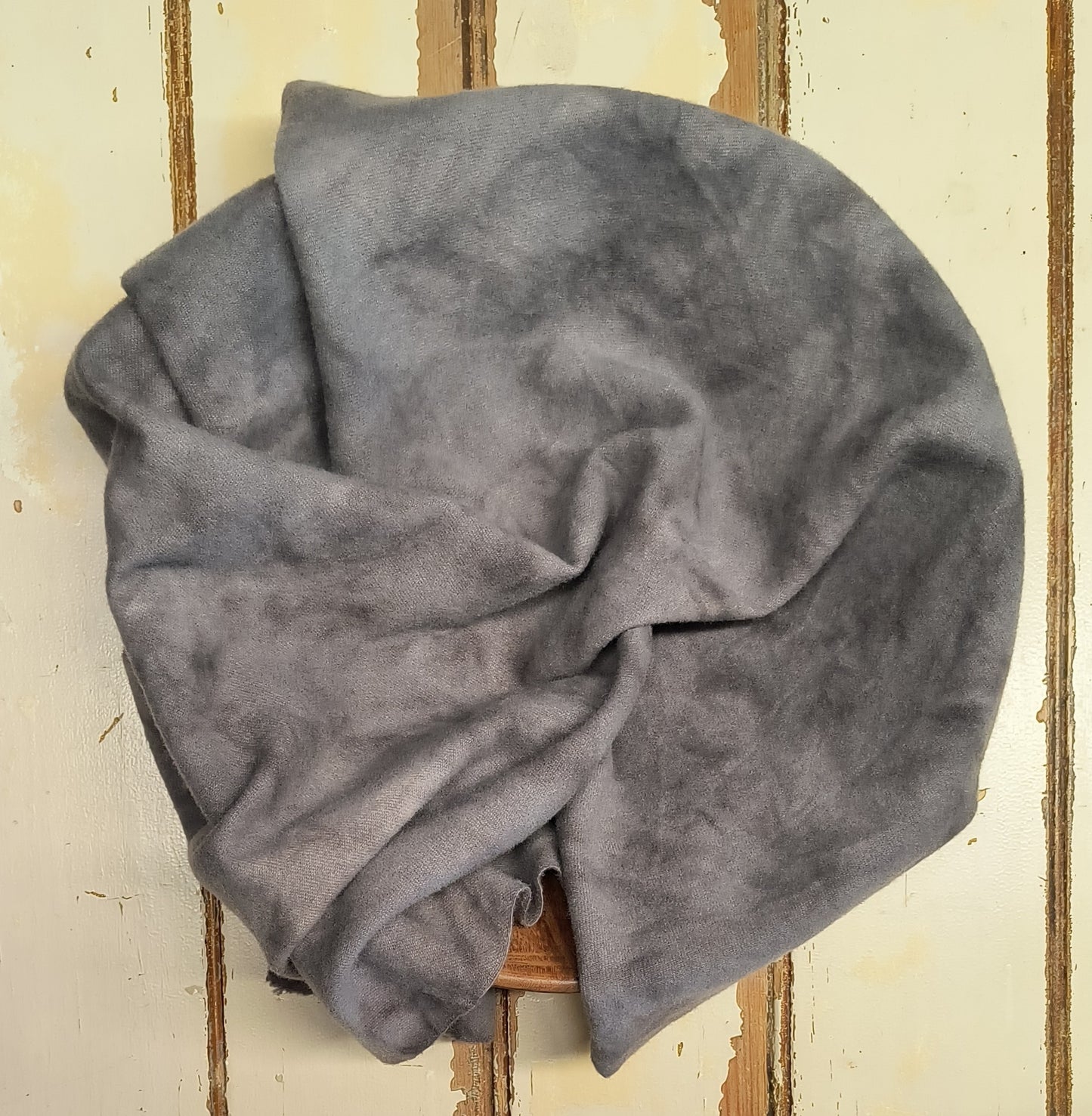 OLD SMOKE 02 M Hand Dyed Wool