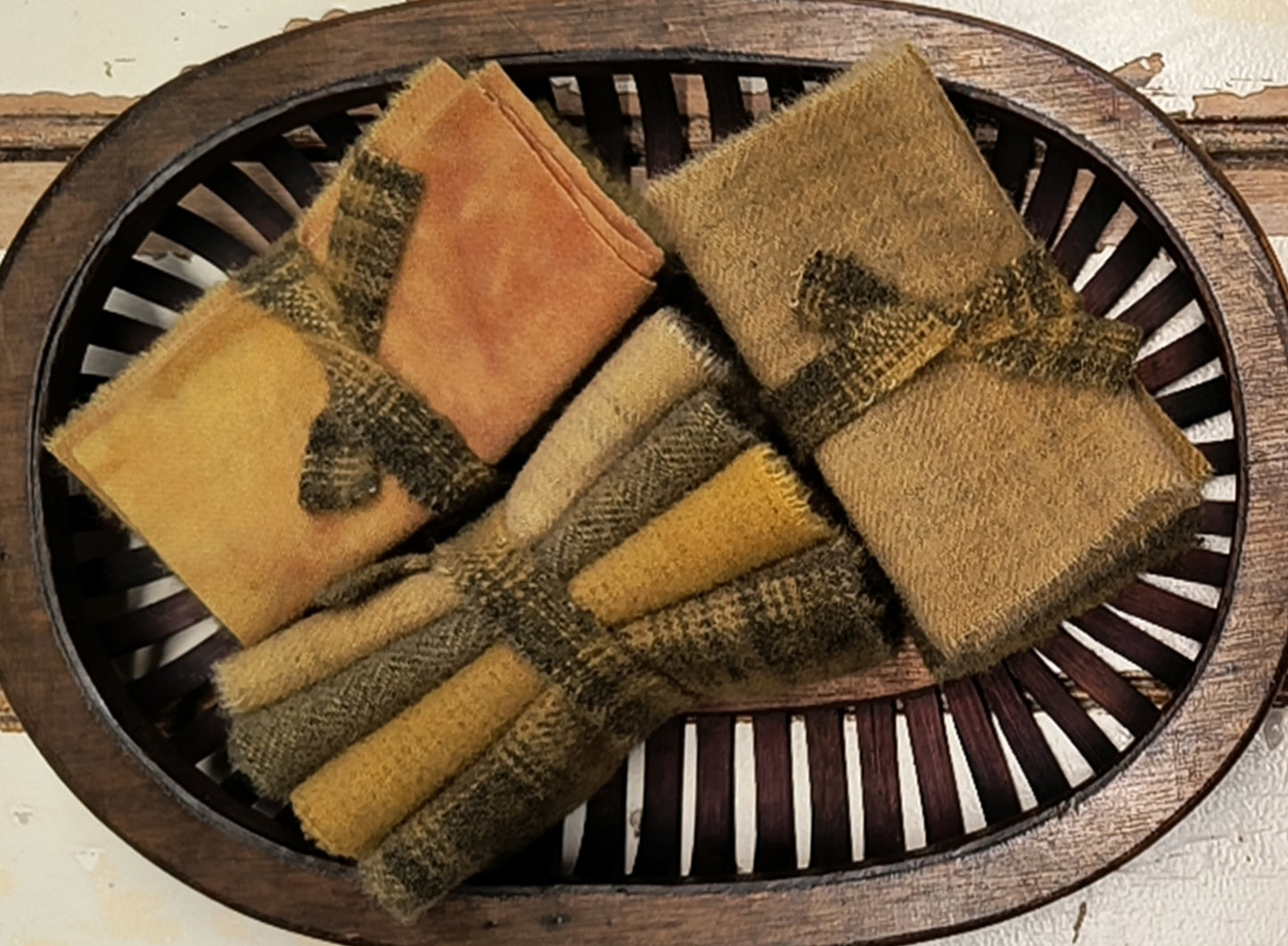 AMBER BUNDLE Hand Dyed Wool