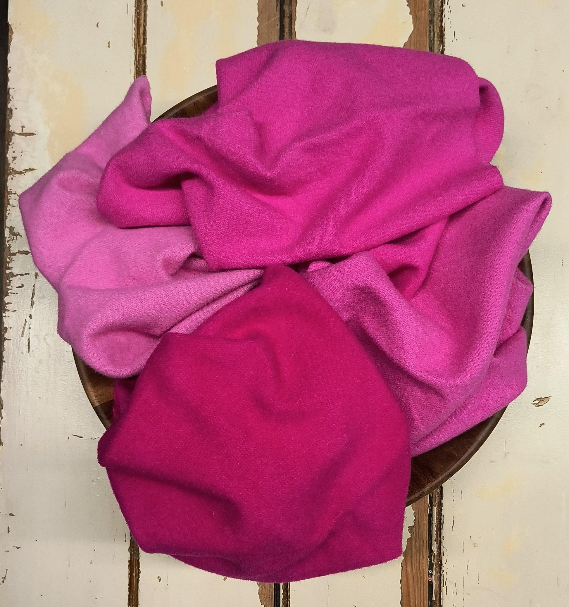 RED VIOLET 02 Hand Dyed Wool - All About Ewe Wool Shop