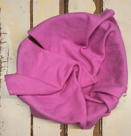RED VIOLET 03 Hand Dyed Wool - All About Ewe Wool Shop