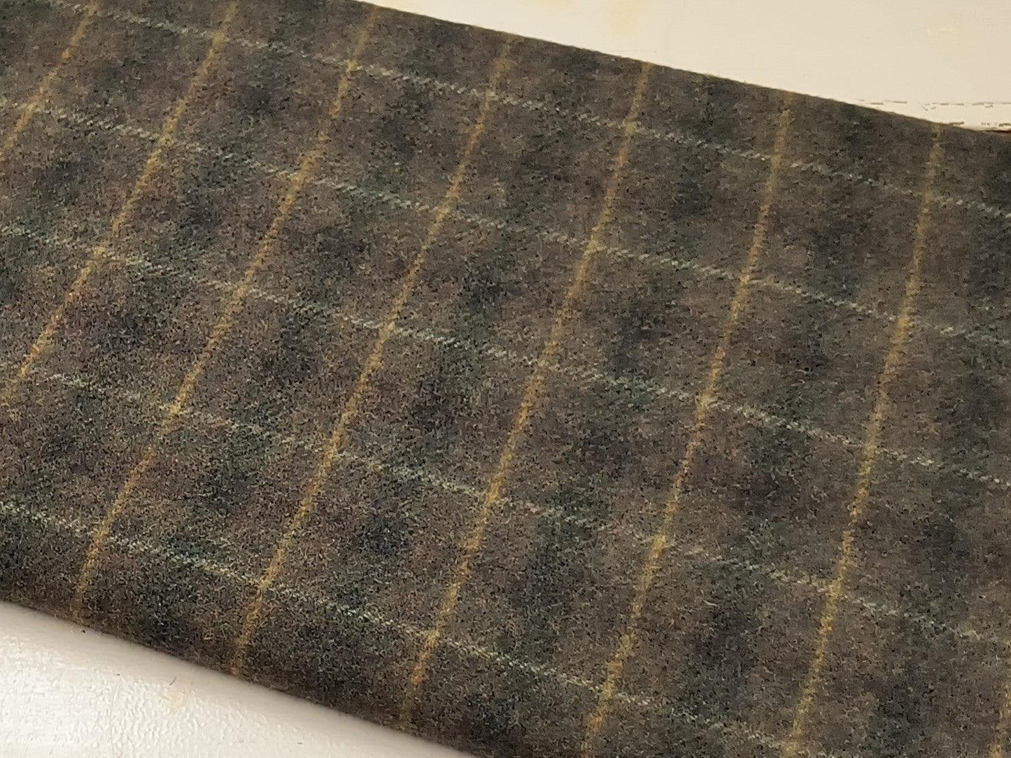 Quarter Yard Wool Off The Bolt | Green 117 - All About Ewe Wool Shop