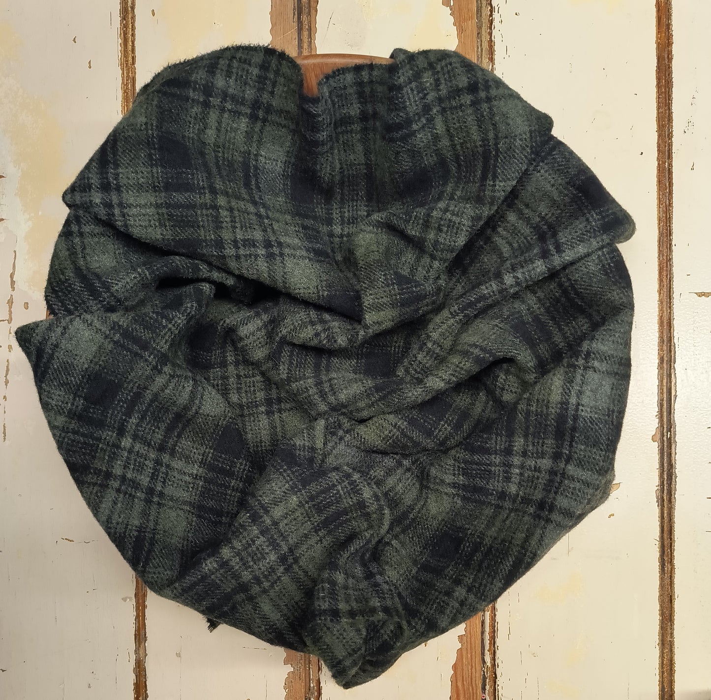 MOSS M Hand Dyed Plaid Wool (Dark)