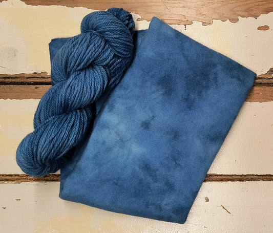 Lake Blue 00 M Hand Dyed Wool Yarn