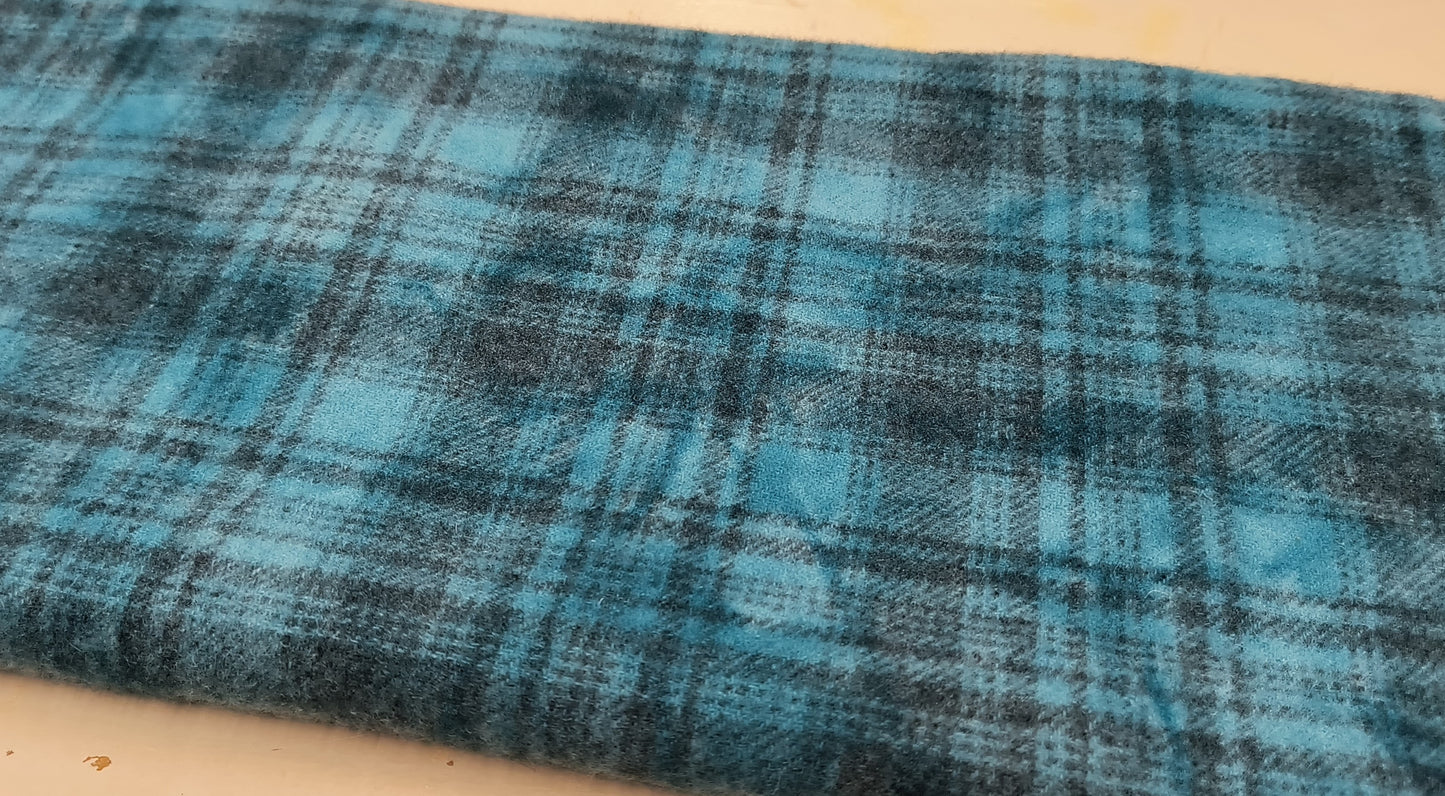 FOREST GREEN 01 M Hand Dyed Plaid Wool (Medium)