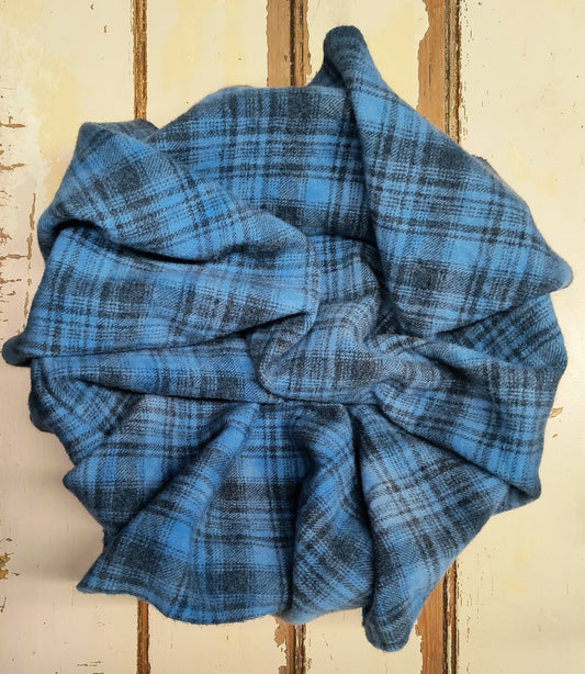BRIGHT BLUE Hand Dyed Plaid Wool (Medium)