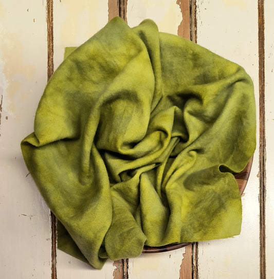 GRASSHOPPER 00 M Hand Dyed Wool (Wholesale)