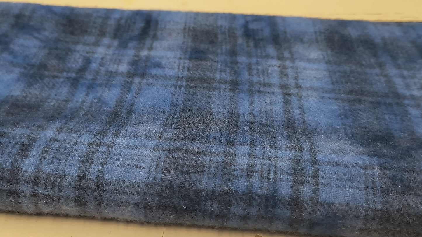 CORNFLOWER Hand Dyed Plaid Wool (Medium) (Wholesale)