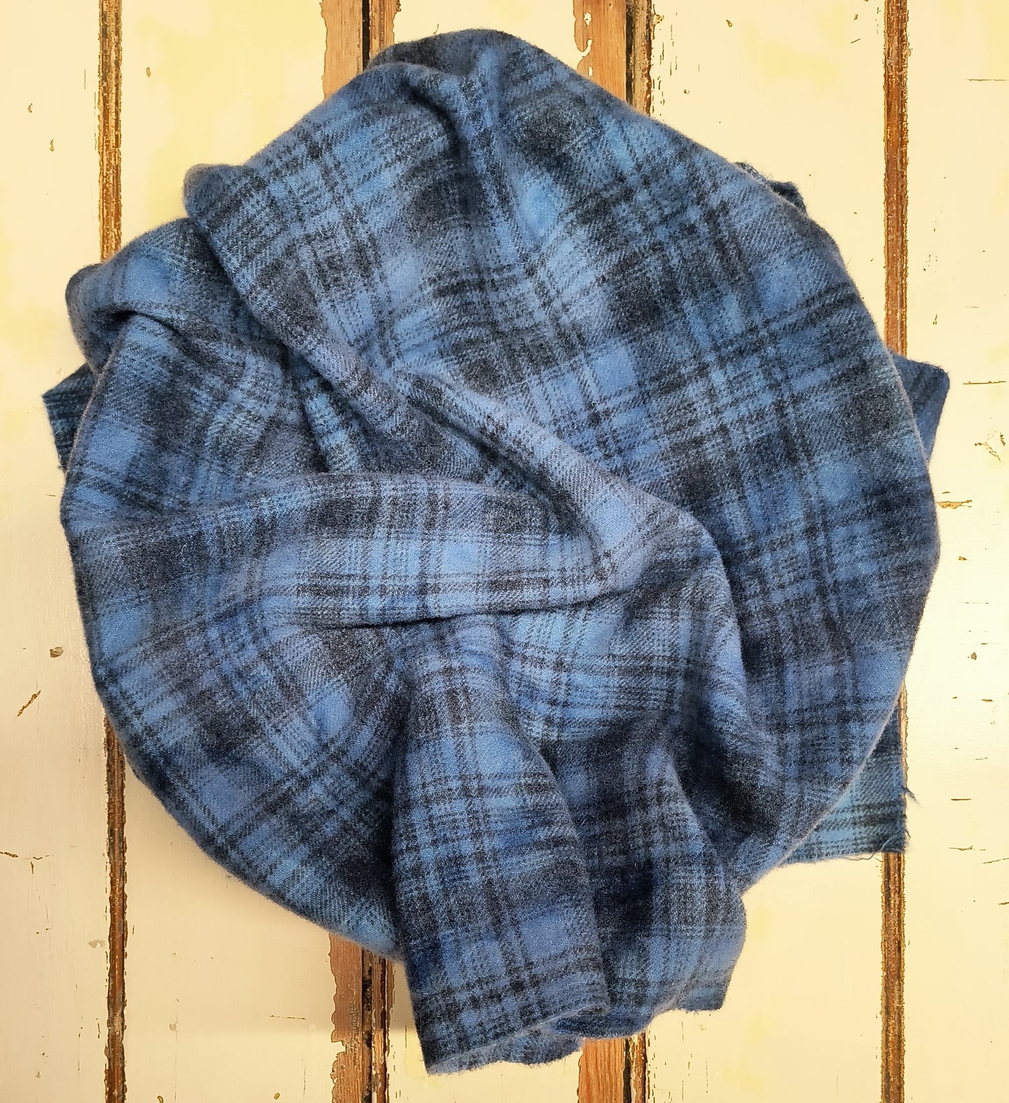 COLONIAL BLUE Hand Dyed Plaid Wool (Medium) (Wholesale)