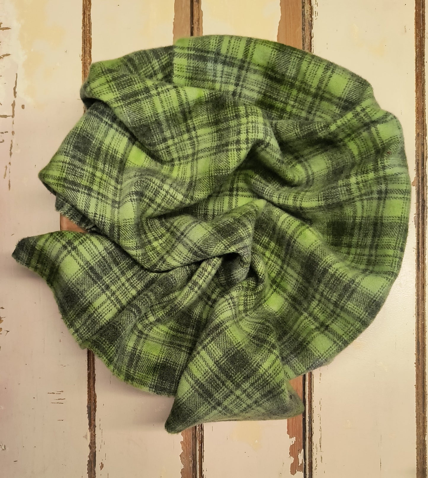 Avocado Hand Dyed Plaid Wool (Medium) (Wholesale)