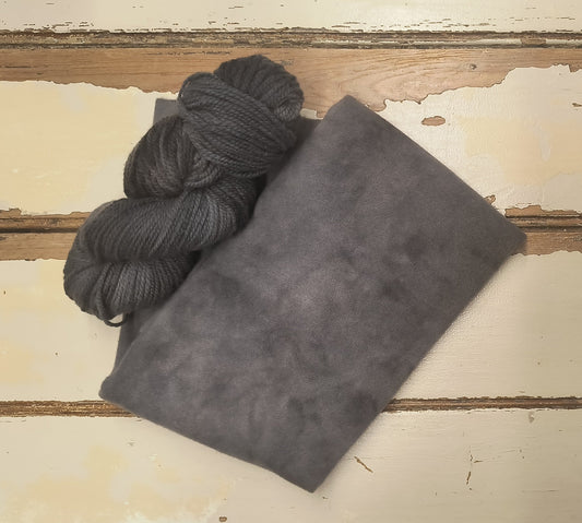 Old Smoke 01 M Hand Dyed Wool Yarn (Wholesale)