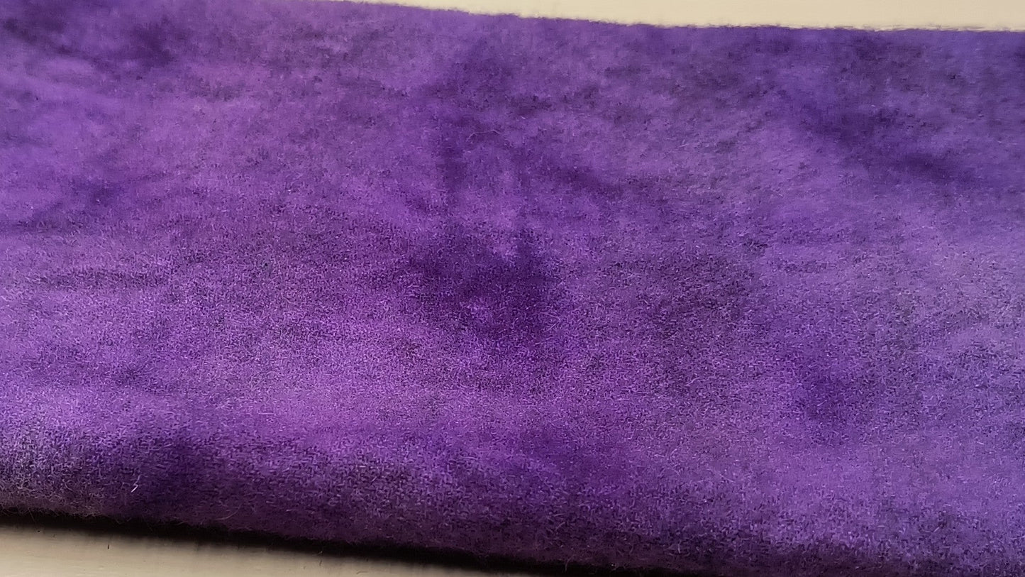 BLUE VIOLET Hand Dyed Plaid Wool (Light) (Wholesale)