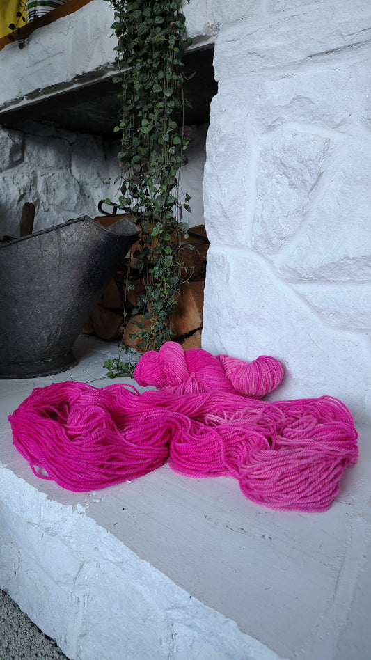 CM (Rhodamine) | Hand Dyed Wool Yarn (Wholesale)