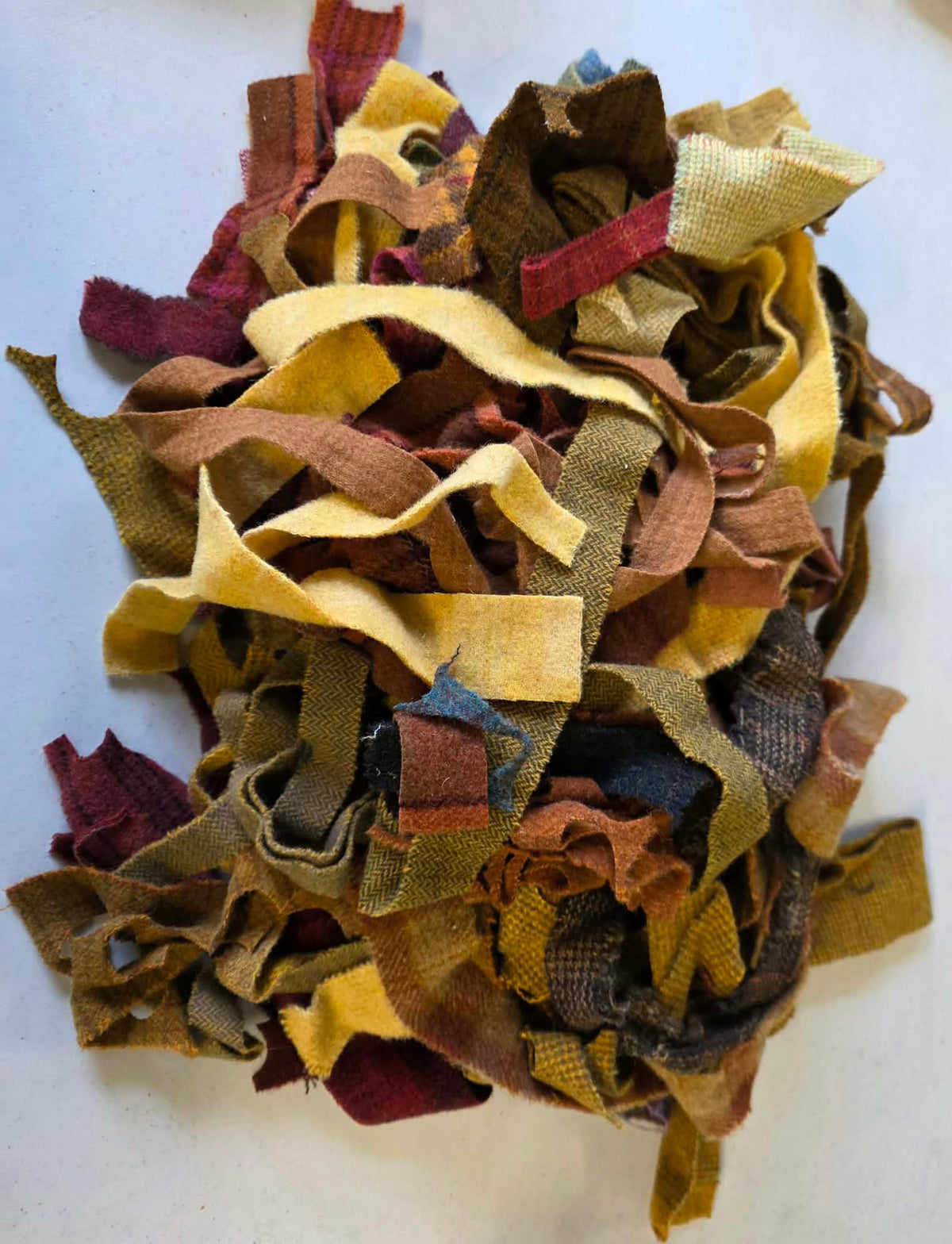 Wool Scraps Grab Bag 1lb