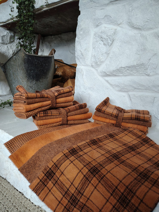 Caramel Hand Dyed Wool Fat Eighth Bundle