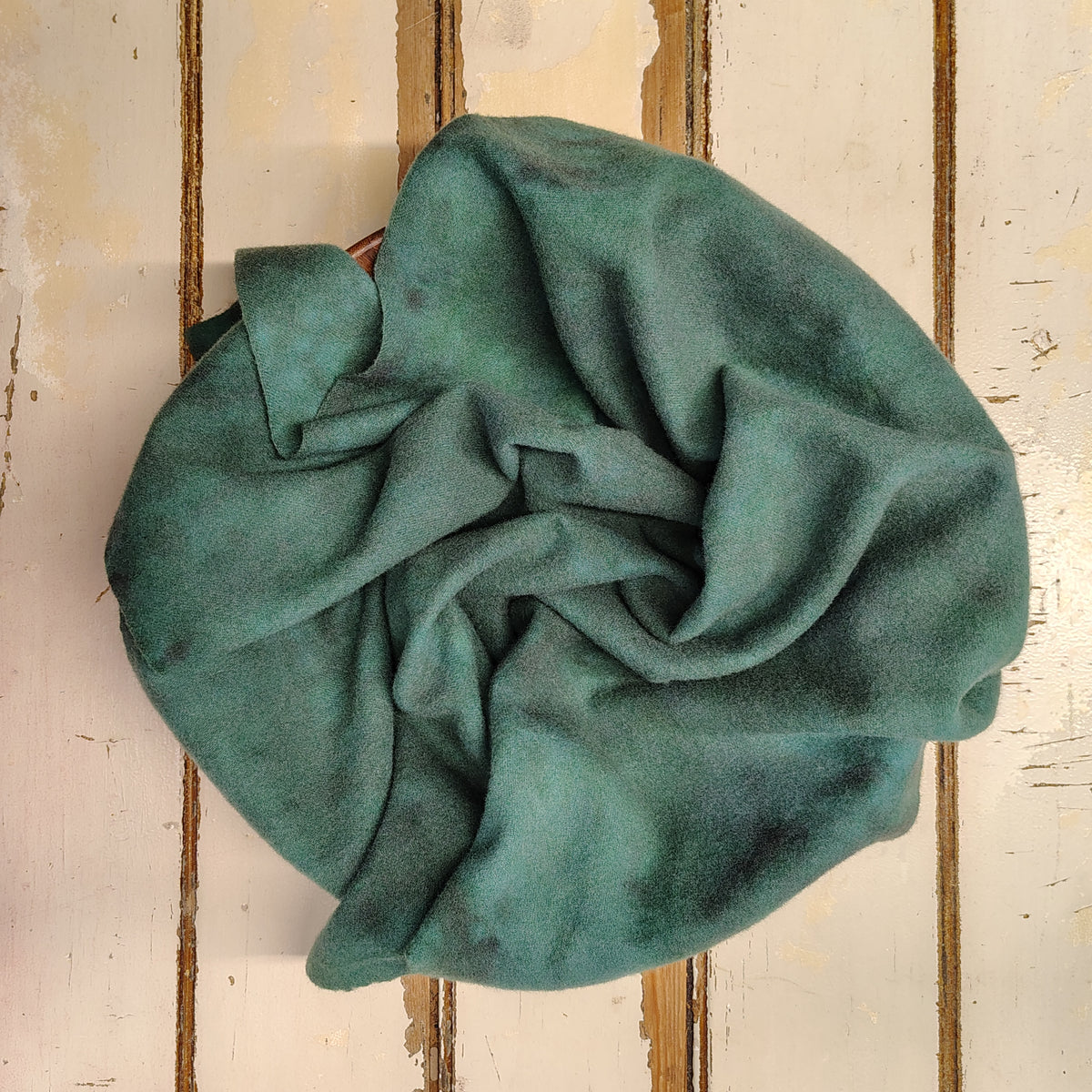 Sea Moss 00 M Hand Dyed Wool