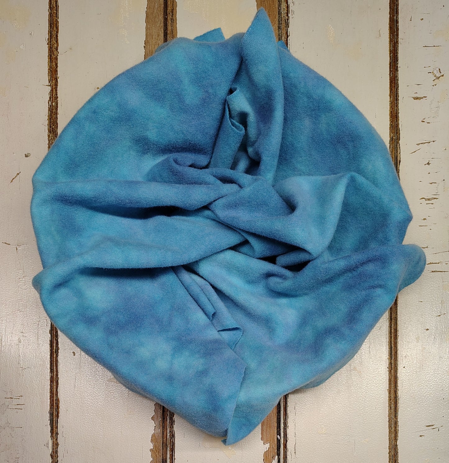 ISLAND BLUE 03 M Hand Dyed Wool