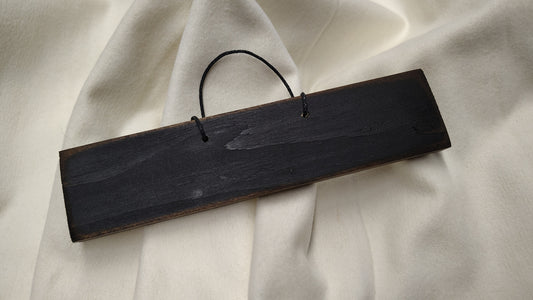 6¼" Wooden Distressed Hanger