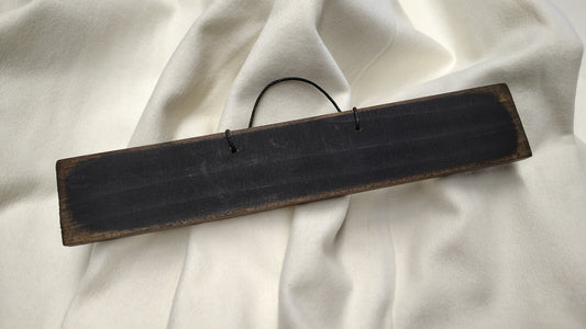 8¼" Wooden Distressed Hanger
