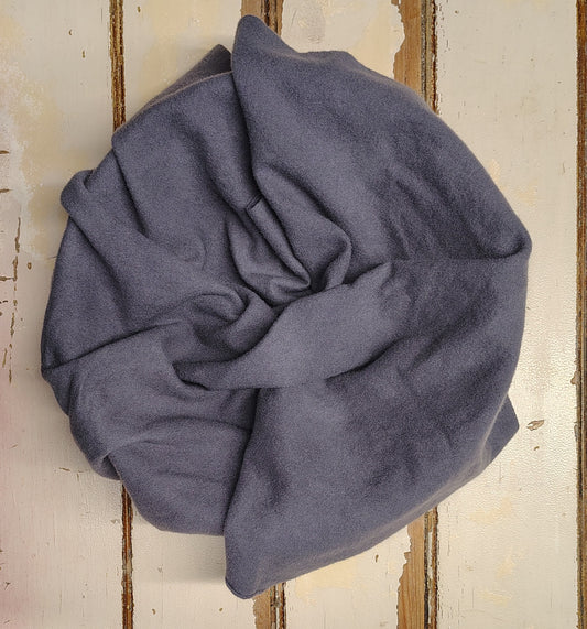 JET BLACK 02 P Hand Dyed Wool