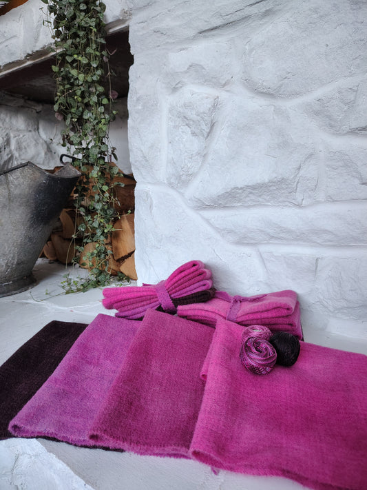 Fuchsia Hand Dyed Wool Fat Sixteenth Bundle