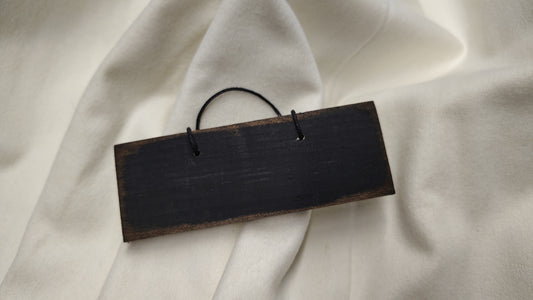 4¼" Wooden Distressed Hanger