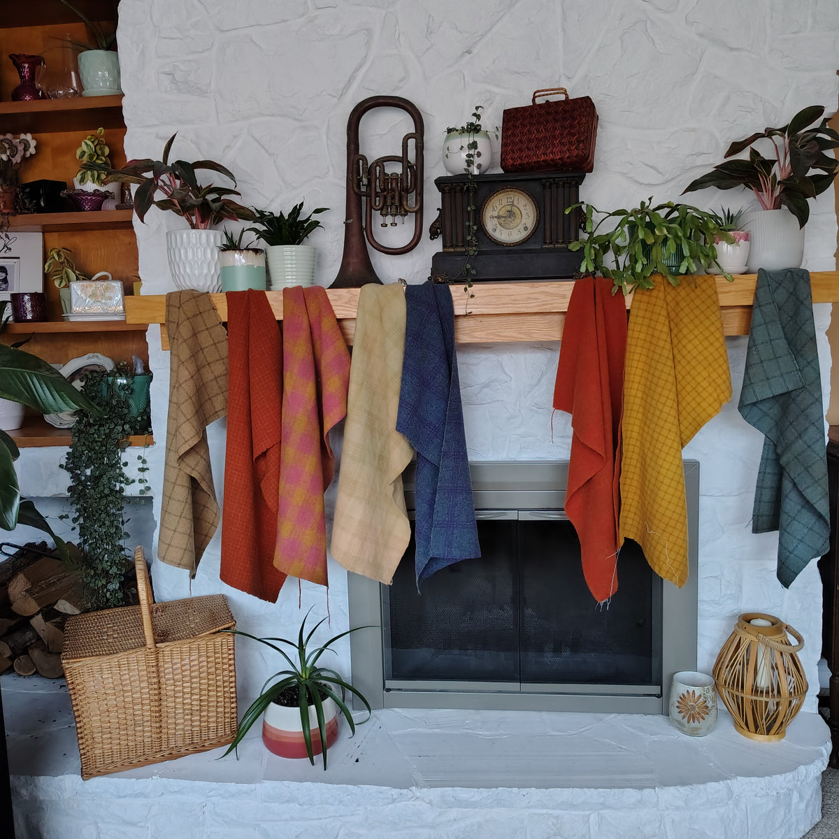 FREE GIFT Hand Dyed Wool