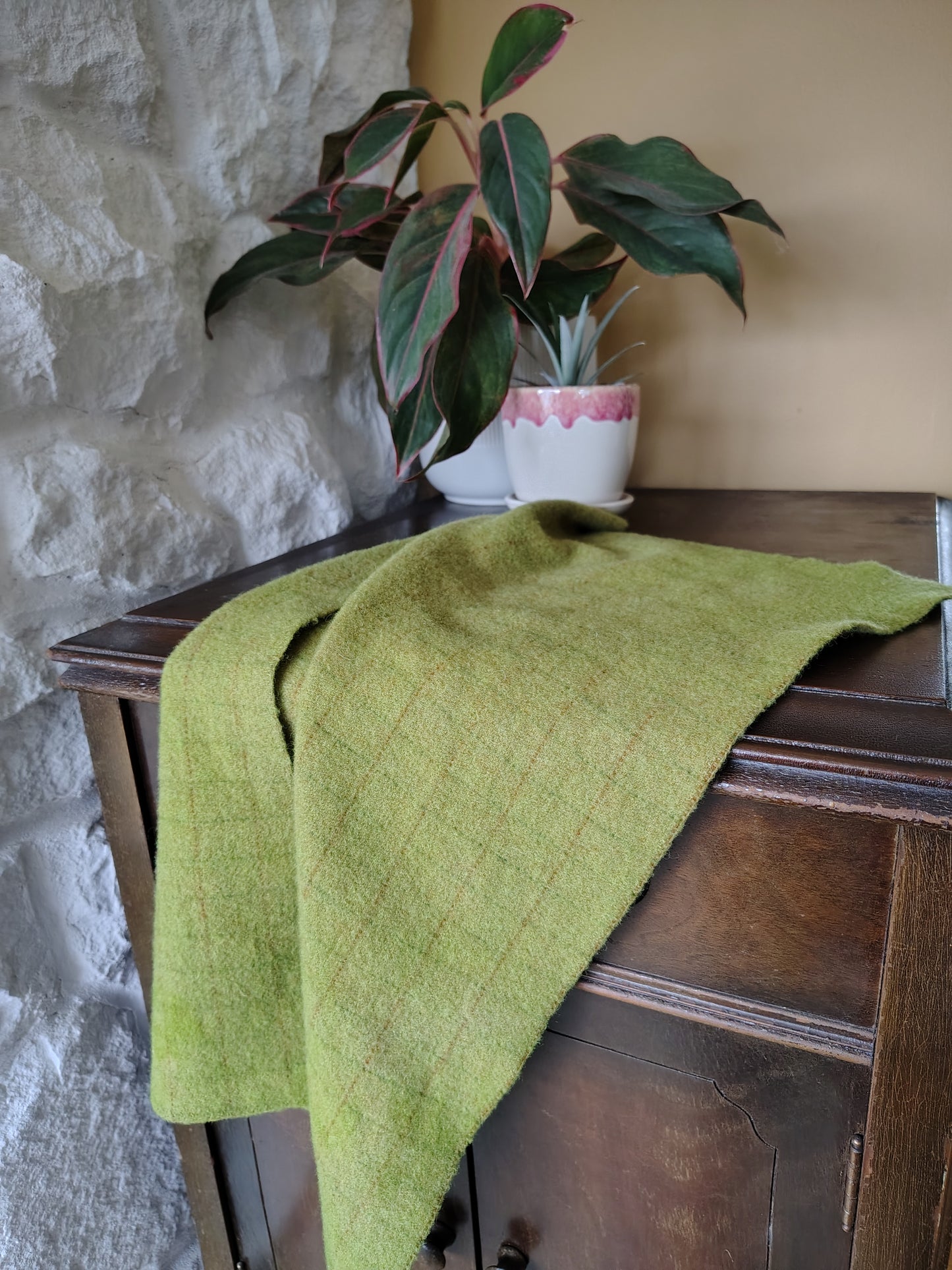 PeP Avocado Hand Dyed Quarter Yard