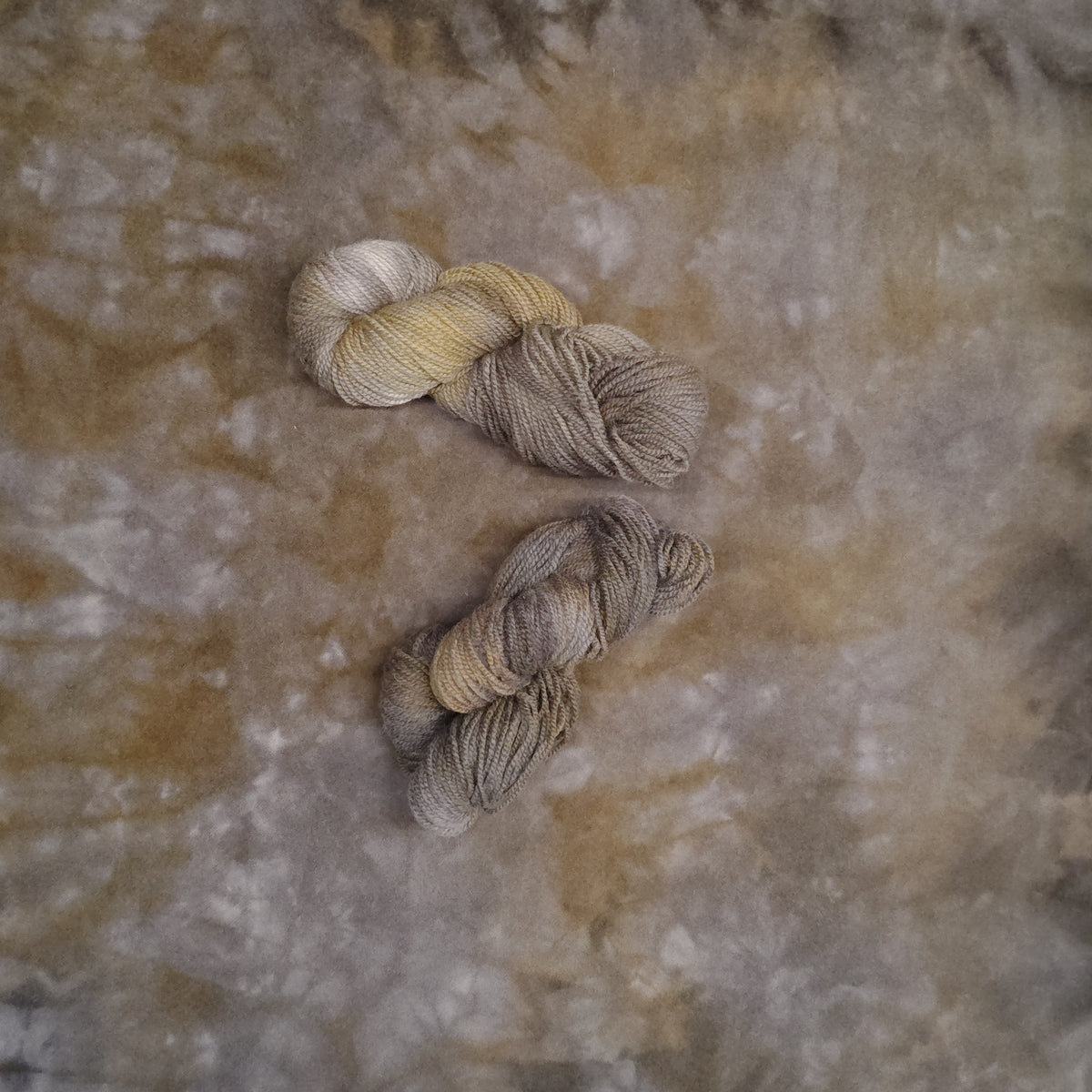BARK Hand Dyed Wool