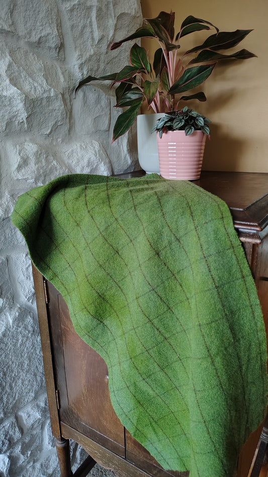 GBW Avocado Hand Dyed Quarter Yard