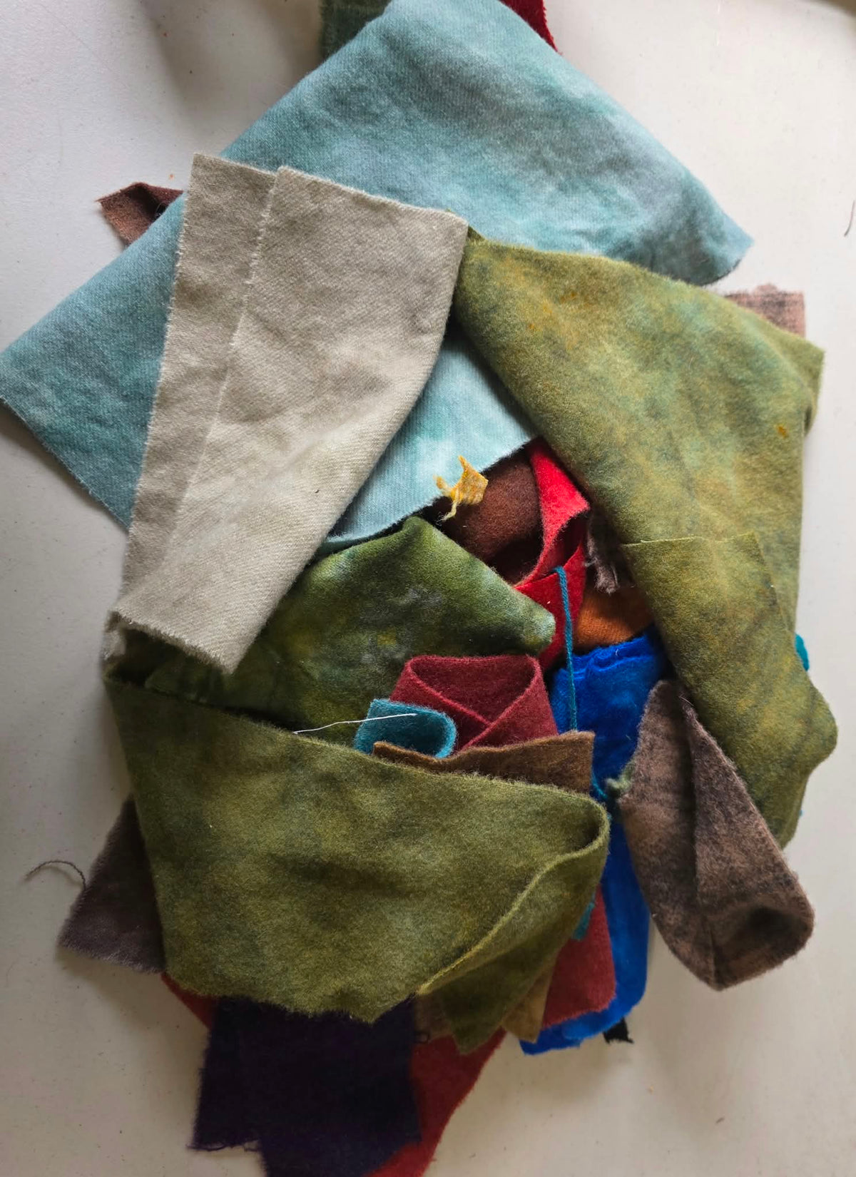 Hand Dyed Wool Grab Bag 1lb