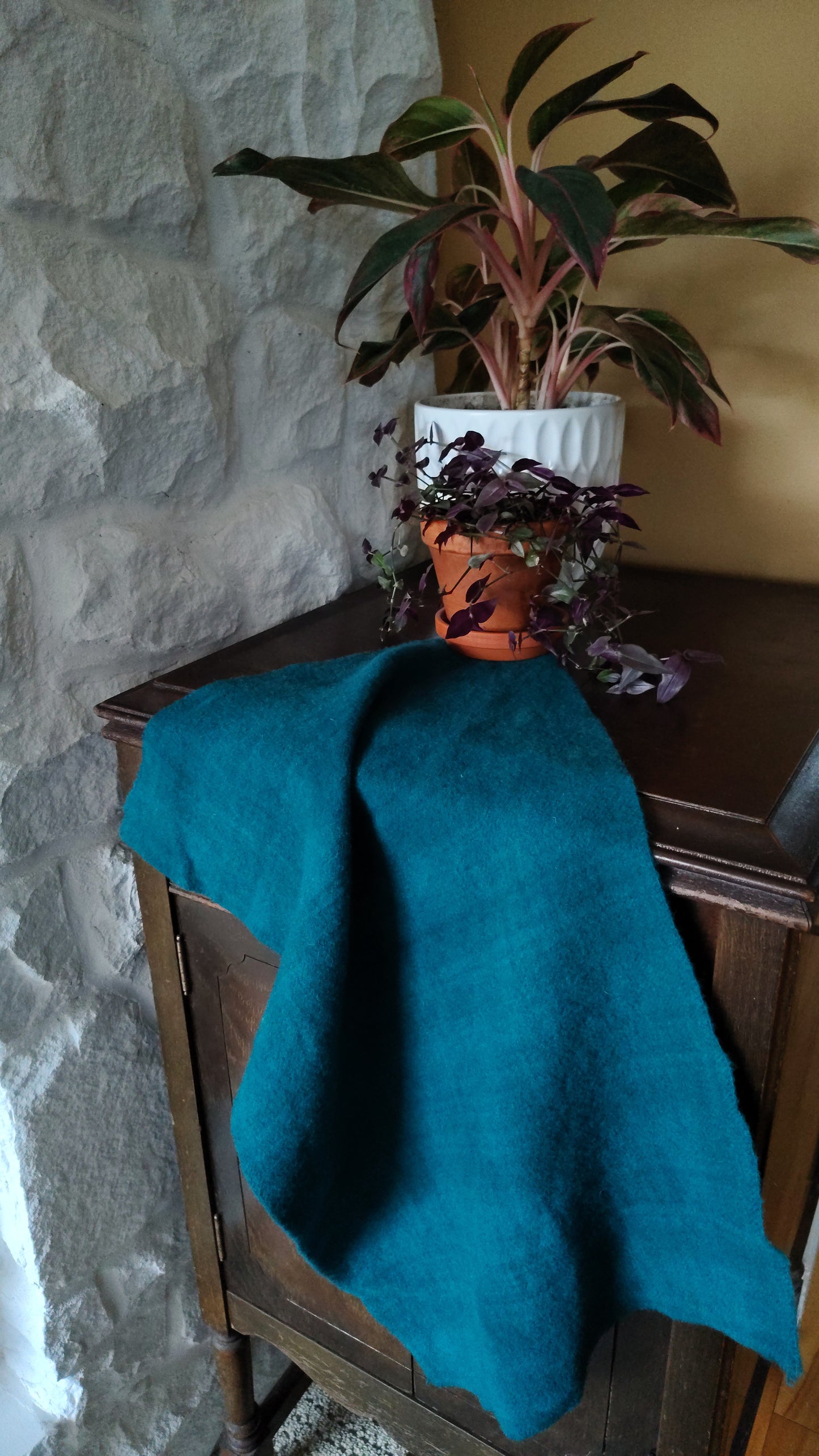 #38 Hand Dyed Quarter Yard