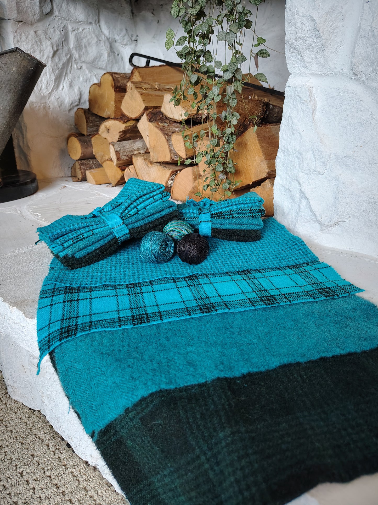 Imperial Blue Hand Dyed Wool Fat Eighth Bundle