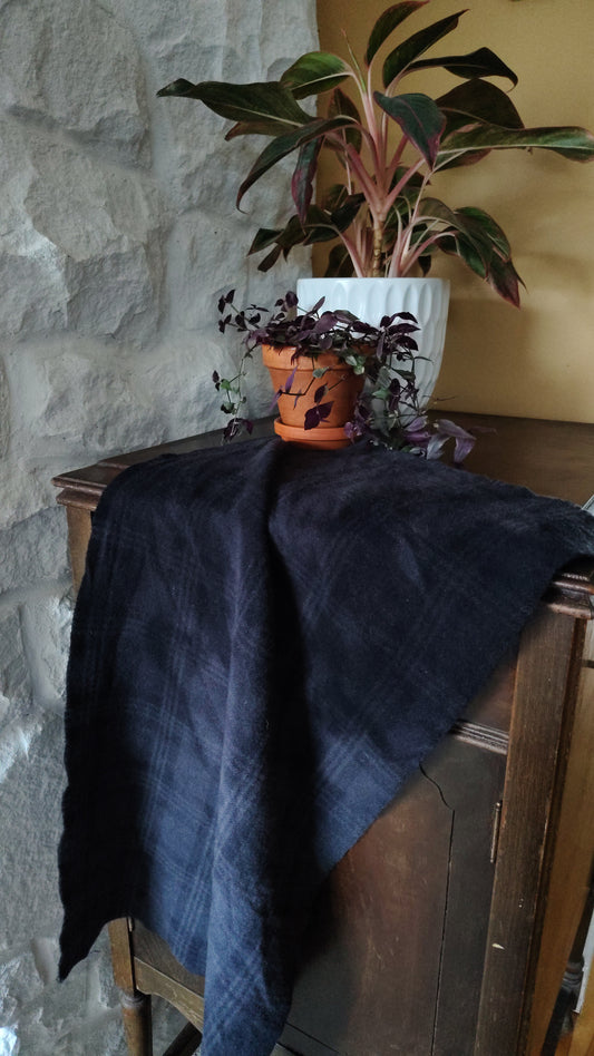 #33 Hand Dyed Quarter Yard